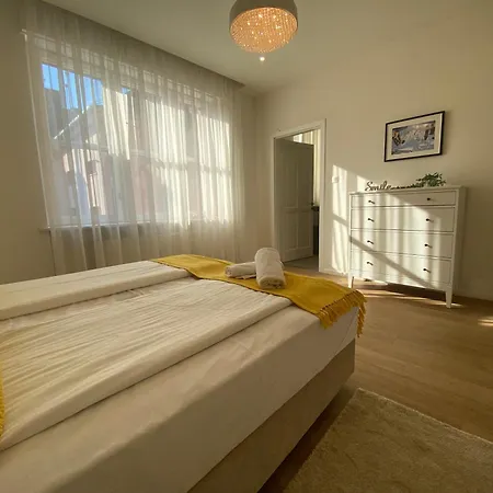 Ultralux Magnolia Center Bestern Apartmán