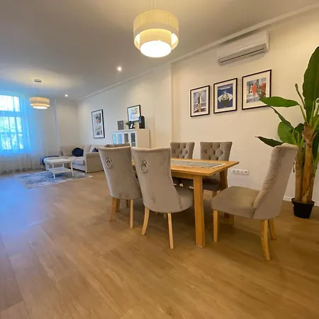 Apartmán Ultralux Magnolia Center Bestern