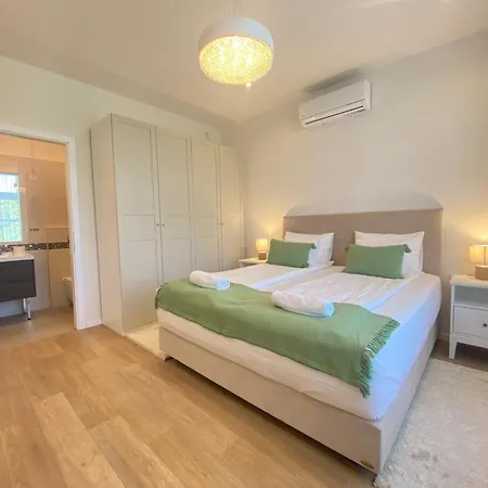 Ultralux Magnolia Center Bestern Apartmán *